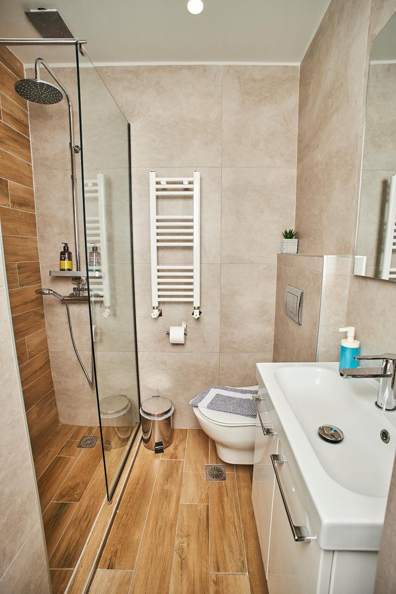 Starlights Wonderful View Apartments By Binobi! 塞萨洛尼基 外观 照片