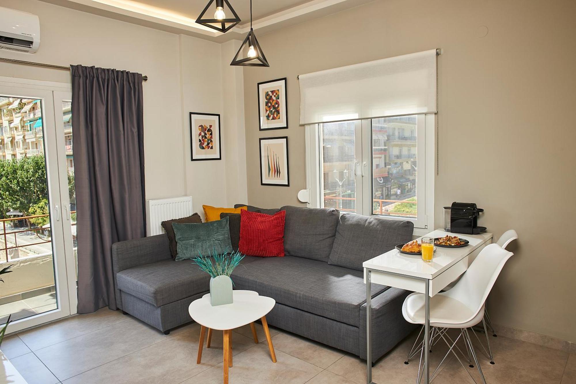 Starlights Wonderful View Apartments By Binobi! 塞萨洛尼基 外观 照片